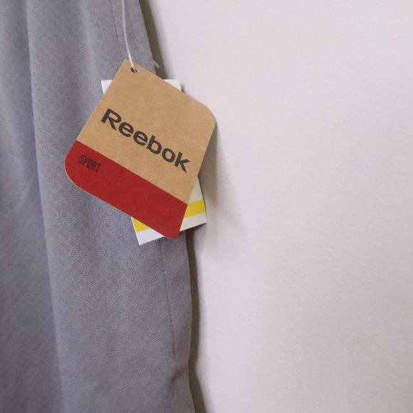 Reebok shorts - Picture 7 of 10